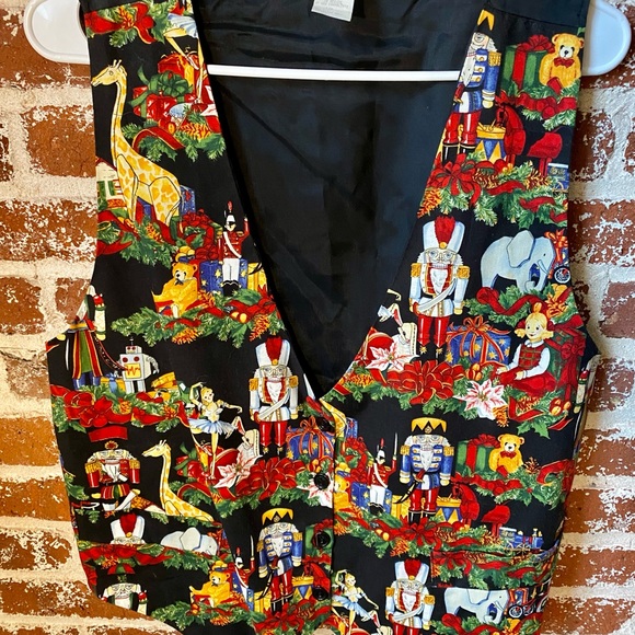 Vintage nutcracker Christmas vest - Picture 5 of 6